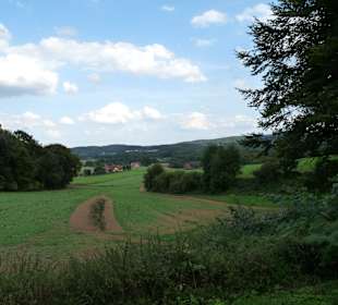 Schwedenschanze: Blick vom Lokal ins Tal