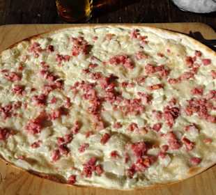 Flammkuchen im Restaurant Dinette