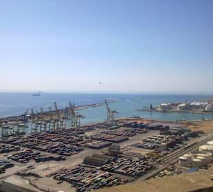 El puerto desde el lado