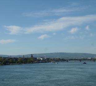 Rheinpromenaden-Bummel in Mainz