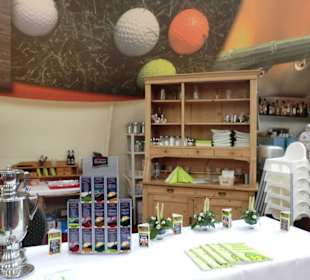 Inneneinrichtung Wellblechpalast