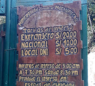 Aguas Calientes - Machu Picchu Pueblo