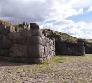 untere Ebene der Zick-Zack-Mauer