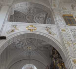 Hofkirche „Unserer Lieben Frau“