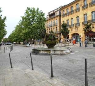 Brunnen der Neun Kanonen