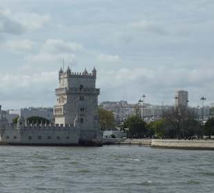 Torre de Belém vom Tejo gesehen
