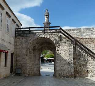 Rückseite Eingangstor