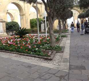 Lower Barrakka Garden