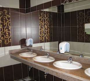 Toilette im Kino