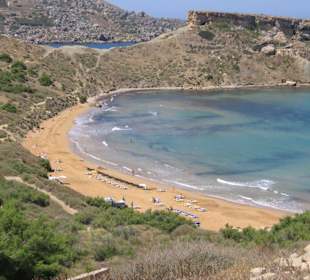Ghajn Tuffieha Bay