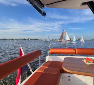 Nexus Revo 870 Electric cockpit