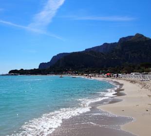Strand von Mondello