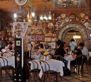Im Restaurant "Meteora"