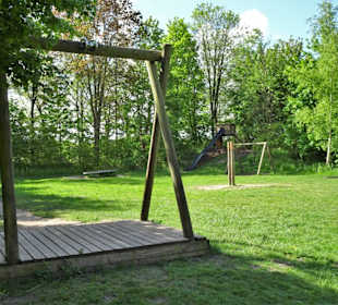 Auf dem Spielplatz des Achterdiekparks