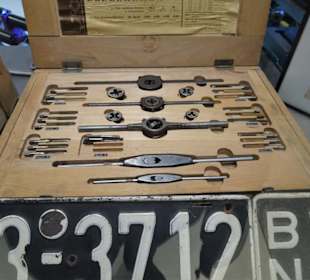 Exponate im Automuseum Prototyp