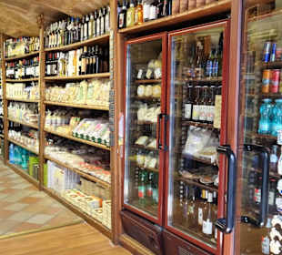 Im Feinkostgeschäft La Bottega dei Sapori