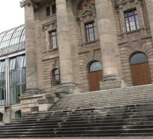 Bayerische Staatskanzlei