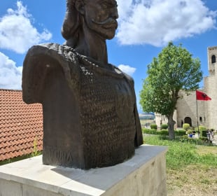 Skanderbeg Burg