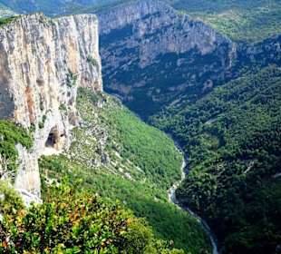 Blick von der Route des Crètes in den Canyon