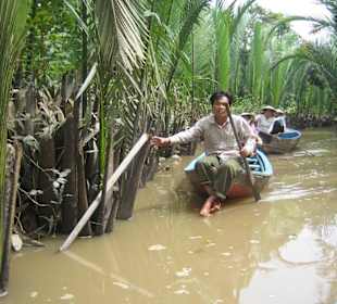 So kommt man auf dem Mekong vorwärts.