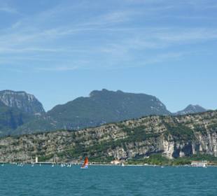 2011 Monte Brione vom Wasser aus aufgenommen