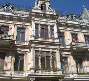 Nr. 53 - Hermann Konstadt Palast