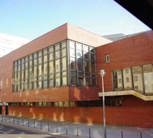 Unter den Linden auch mal Modern