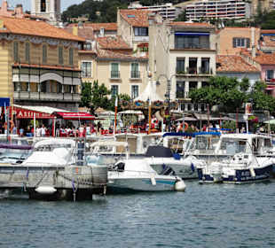 Impressionen aus dem Hafen von Cassis