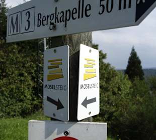 Hinweisschild zum Moselsteig