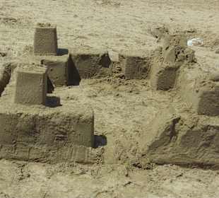 Alles Bauwerk von kleinen und großen Architekten