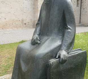Käthe Kollwitz beim Kloster Unser Lieben Frauen