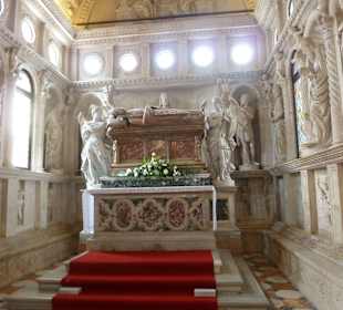 Altar der Orsini-Kapelle