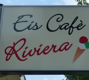 Das Eiscafé Riviera in der Niederwerrner Straße