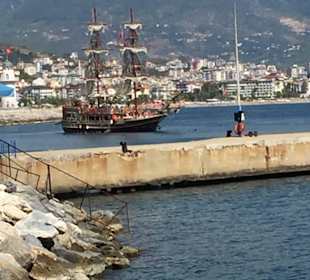 Der Hafen in Alanya schön