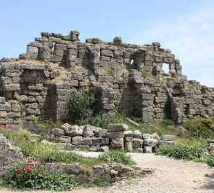 Side Teile von der alten Stadtmauer