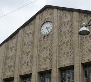 Blick zum Hauptbahnhof von Karlsruhe