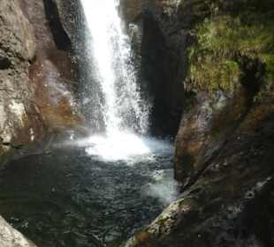 Blick zum Hochfall-Wasserfall bei Bodenmais