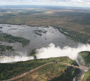 Die Viktoria-Wasserfälle 