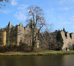 Schloss mit Schlossgraben