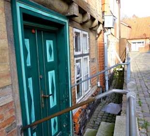 War die Straße oder das Haus zuerst