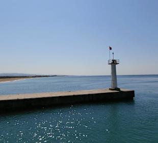 Ende Manavgat-Fluss Richtung offenes Meer