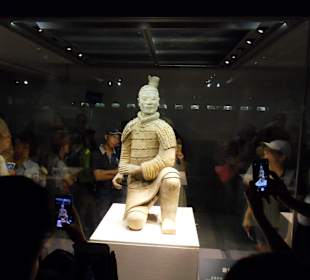 Figurki z wykopalisk