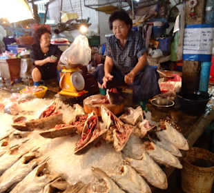Auf dem Markt von Mahachai
