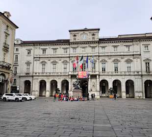 Piazza Palazzo di Citta