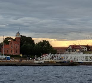 Leuchtturm und Brücke
