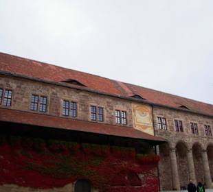 Linker Seitenbereich