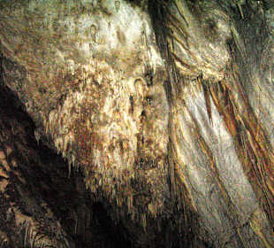Dim Höhle
