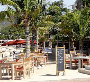 Blick auf den Restaurant-Außenbereich