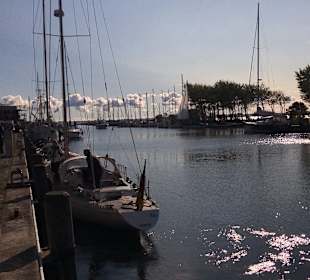 Yachthafen Burgtiefe