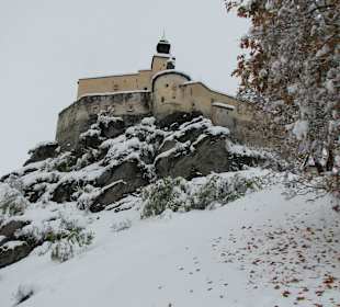 The day after concert:snow in October 1